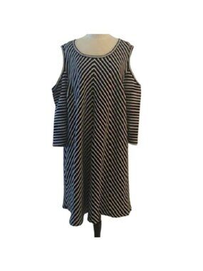 Lane Bryant Black/White Peek a boo shoulder Dress, Size 26/28